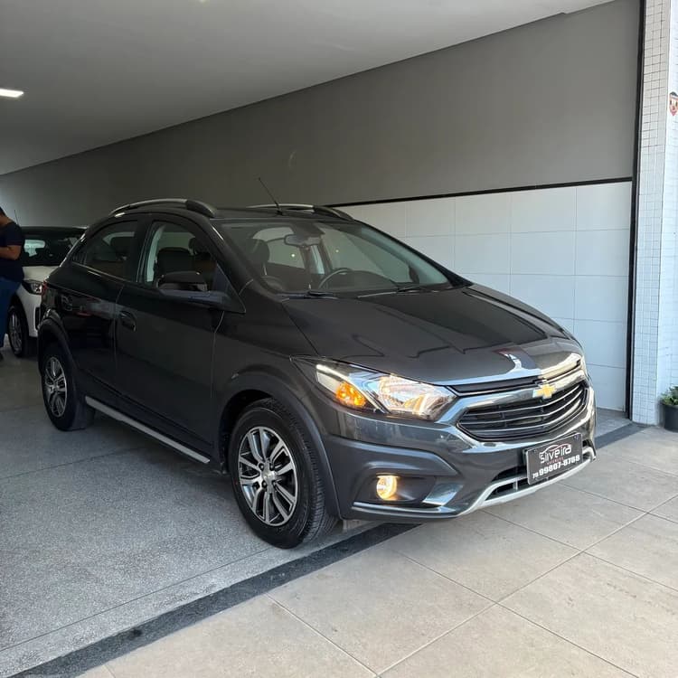 Chevrolet Onix Activ 1.4 8V Flex Mec. 4P 2018