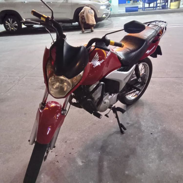 Moto boa  pra particular