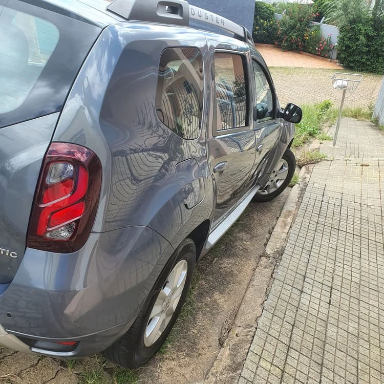 Renault Duster Dynamique 2.0 Hi-flex 16V Aut. 2016
