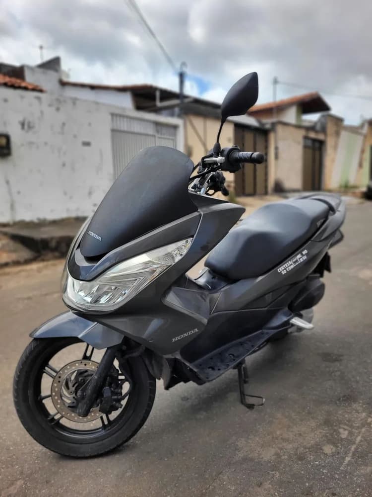 Vendo PCX DLX 2016