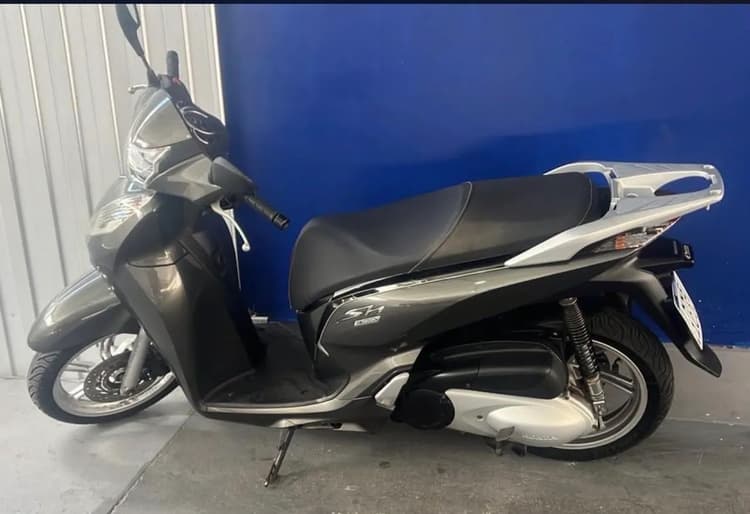 HONDA HS300i