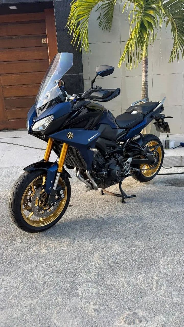 Moto muito nova 