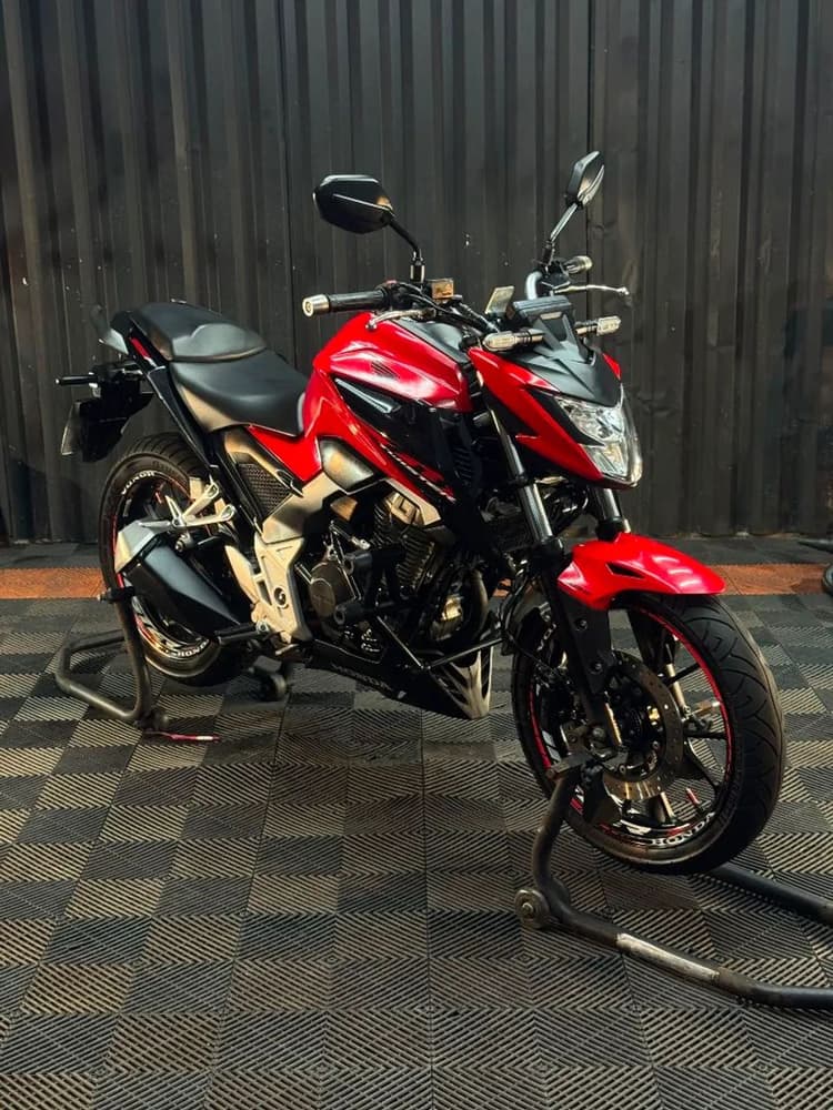 Cb300f Twister