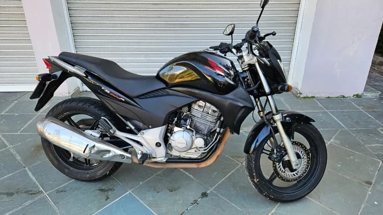 CB 300 R