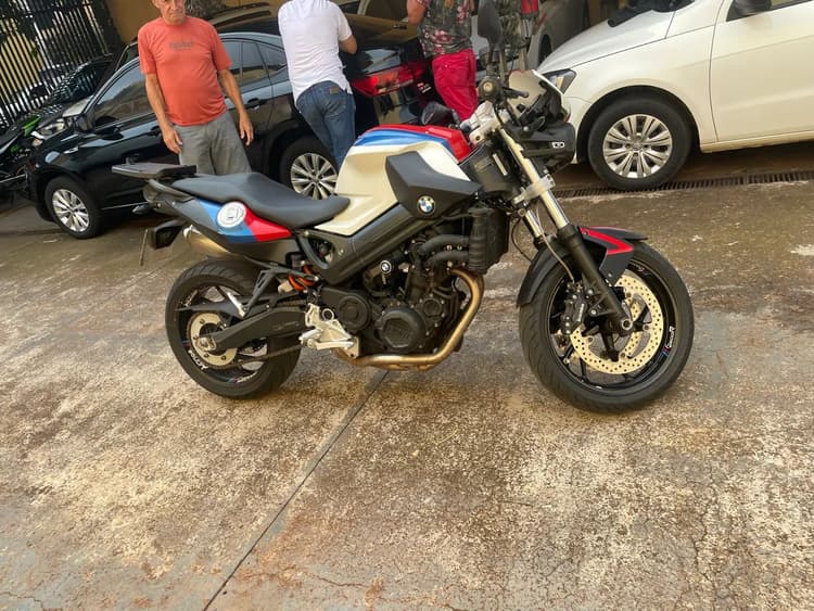 BMW g800R 