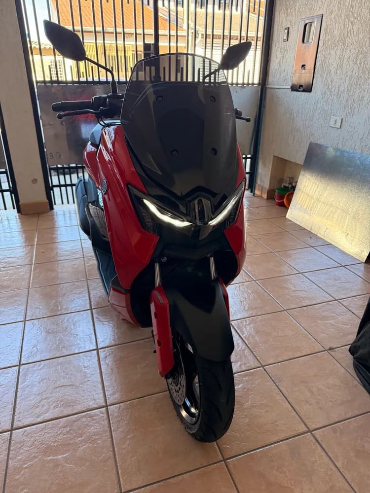 Nmax 2025 Zerada aceito troca 