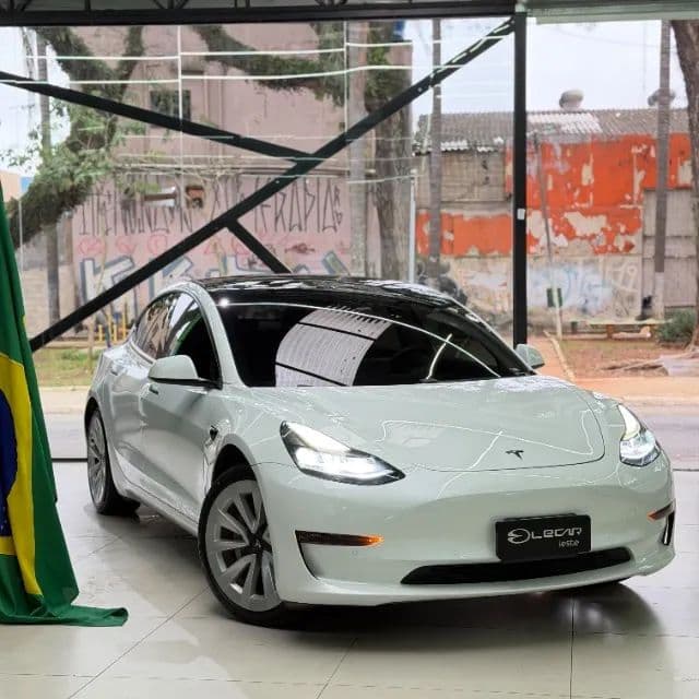 Tesla Model 3 Elétrico AWD Performance 2021
