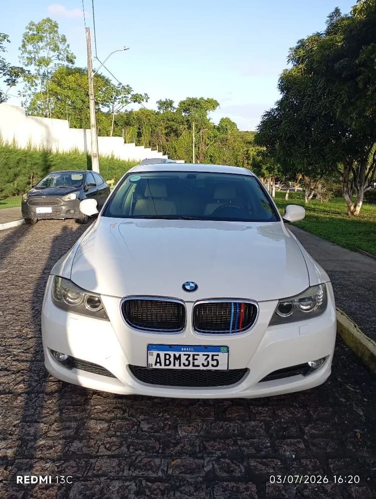 BMW 320I A 2011
