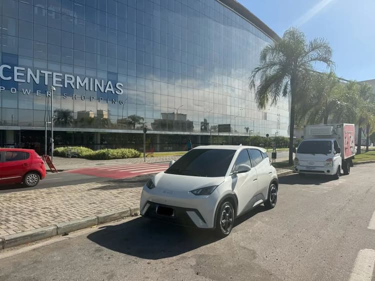 BYD Dolphin Mini (Elétrico) 2025