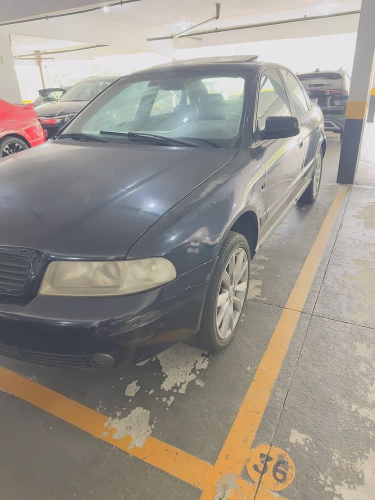 Audi A4 1.8 Mec. 2000