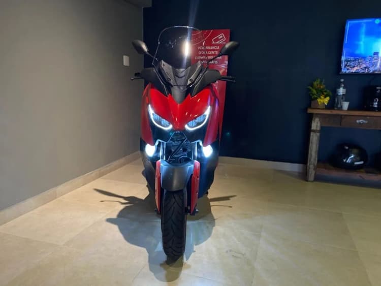 Yamaha Xmax 250 abs 2023 - MOTO IMPECAVÉL, OUTRAS CORES DIPONIVEIS 
