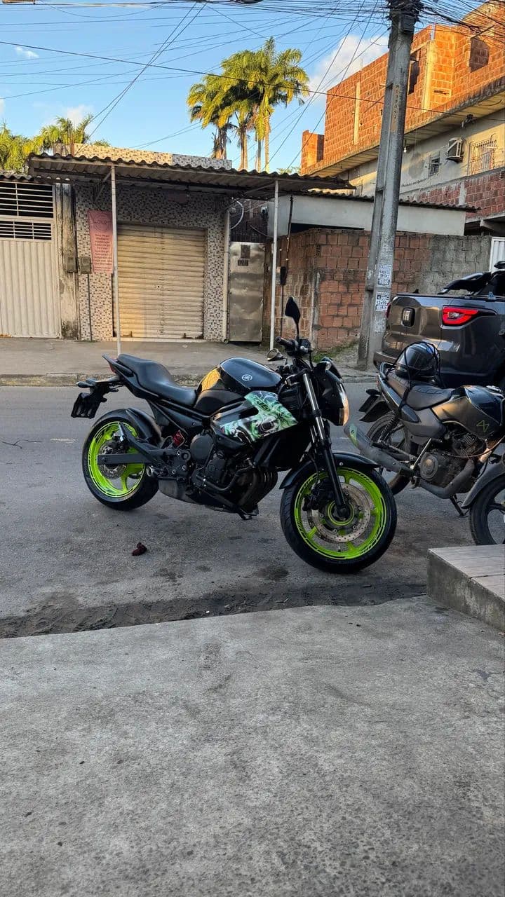 XJ6 2015
