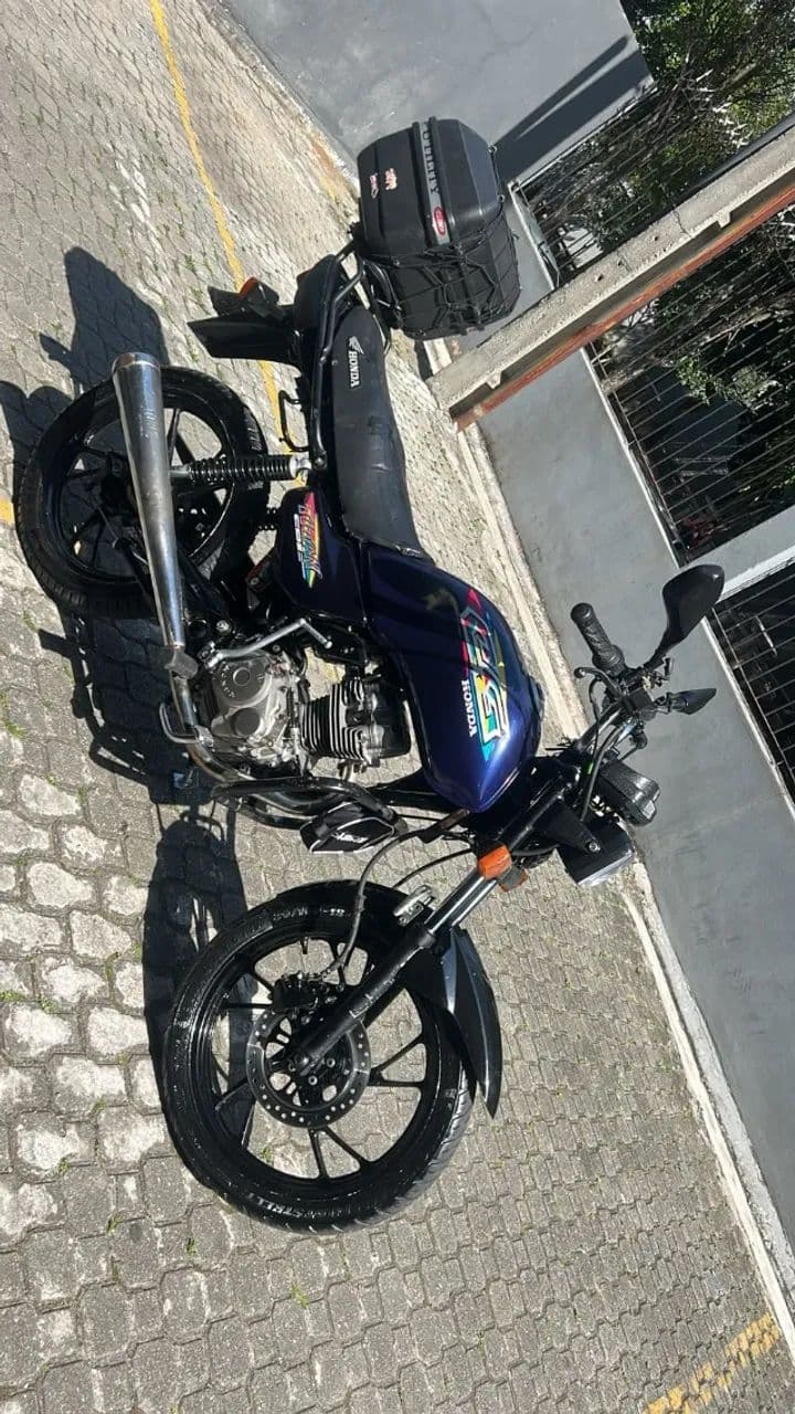 Honda Titan CG99 