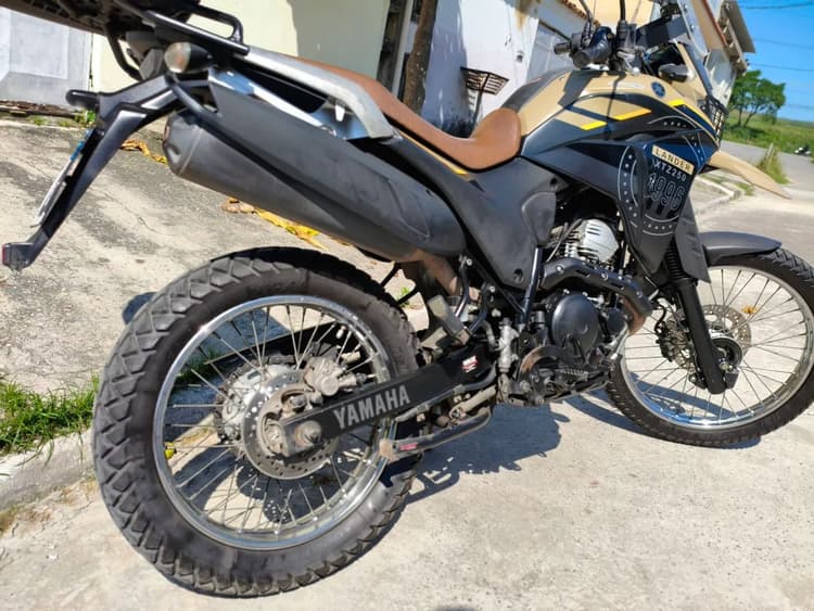 Lander em Perfeito Estado de Conservação 