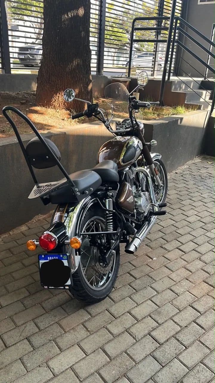 Royal Enfield Classic 350 Nova