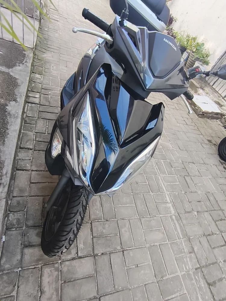Elite 125 
