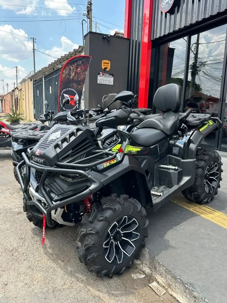 QUADRICICLO WOLF 700 MUD 