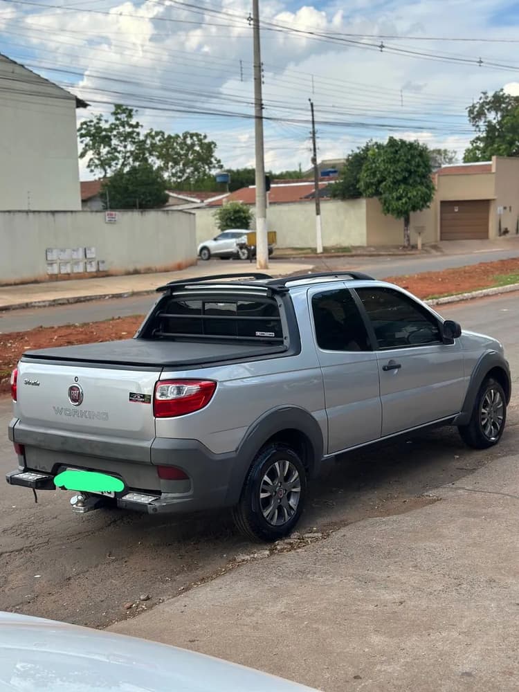 Fiat Strada Working 1.4 MPI Fire Flex 8V CD 2016