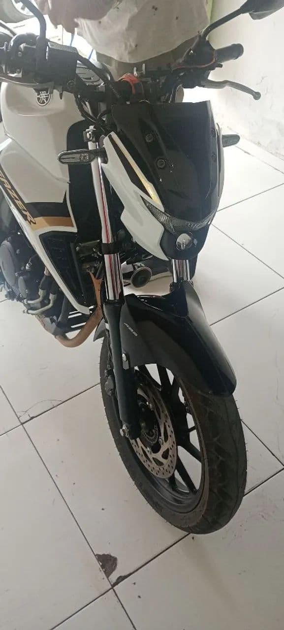 Fazer 250