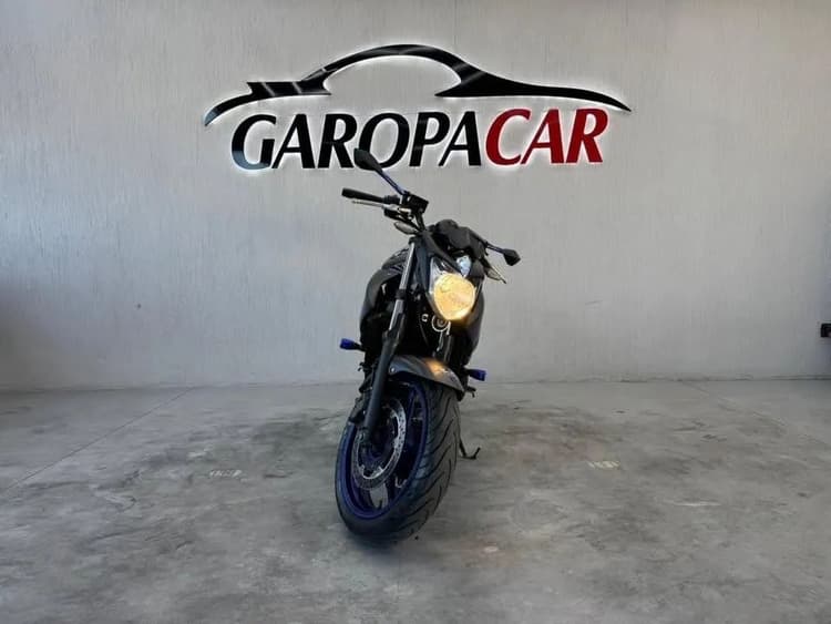 XJ6 N N CINZA 2014/2015
