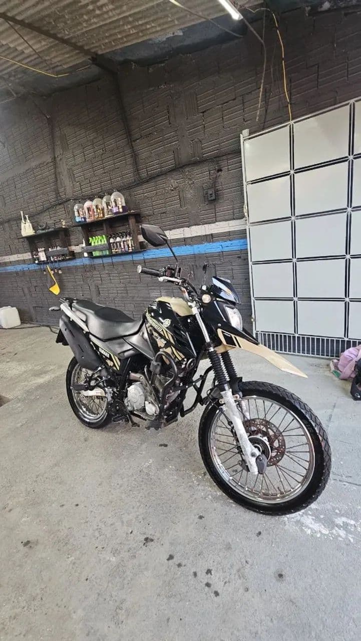 Crosser z 2022