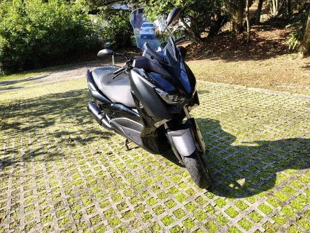 YAMAHA XMAX 250CC