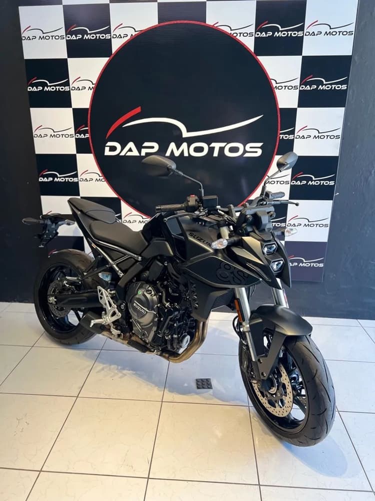 Suzuki GSX 8S 2025