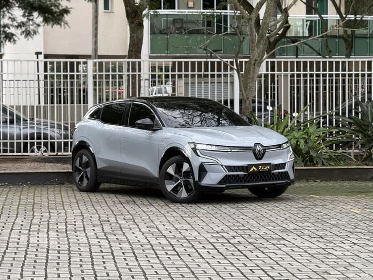 Renault Megane E-tech (elétrico) 2024