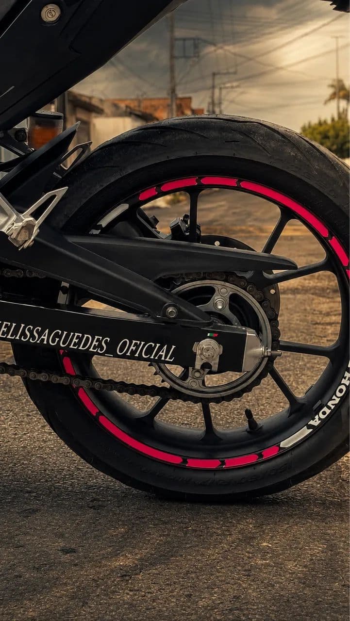 CB300F