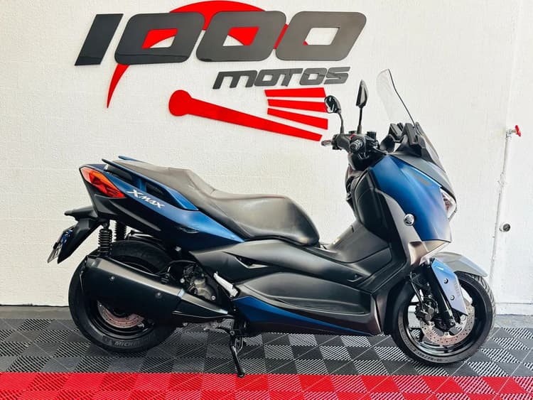 YAMAHA XMAX 250 ABS