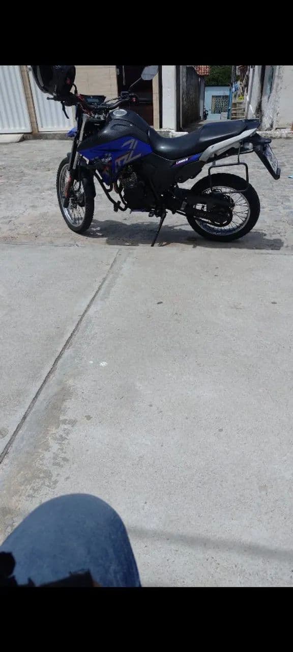 Yamaha Lander único dono 