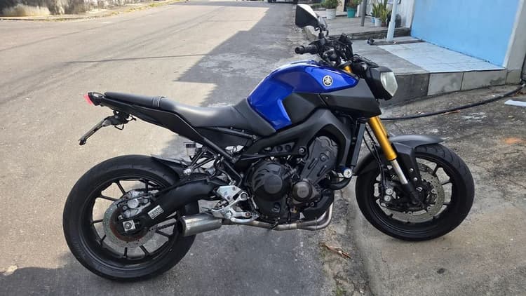 MT 09 AZUL