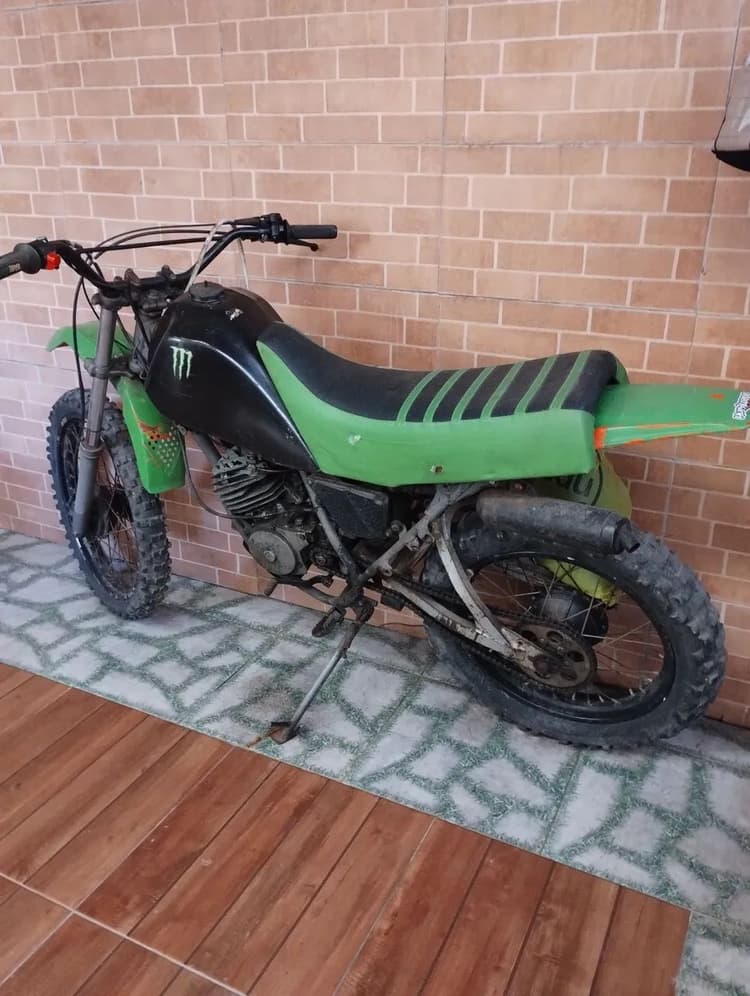 DT 180