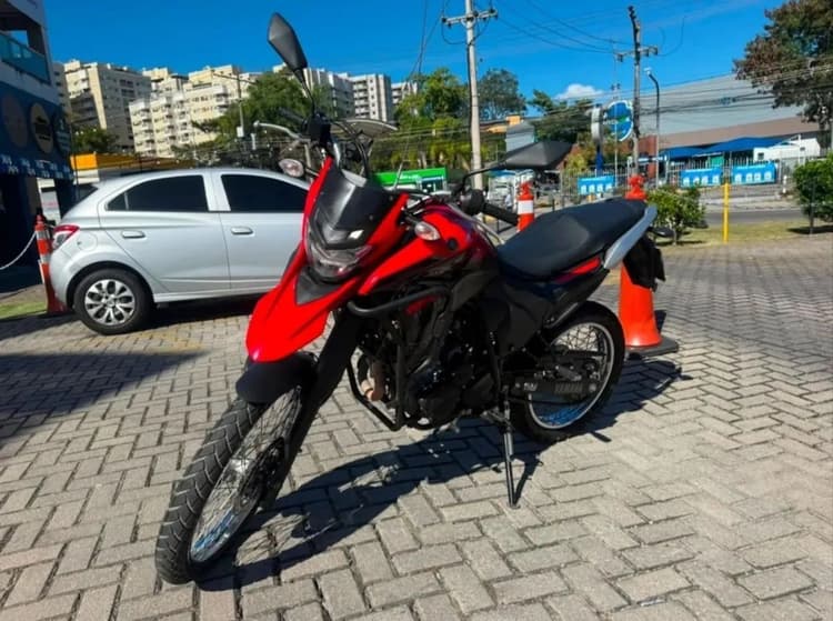 YAMAHA LANDER 250 BLUEFLEX 2025.