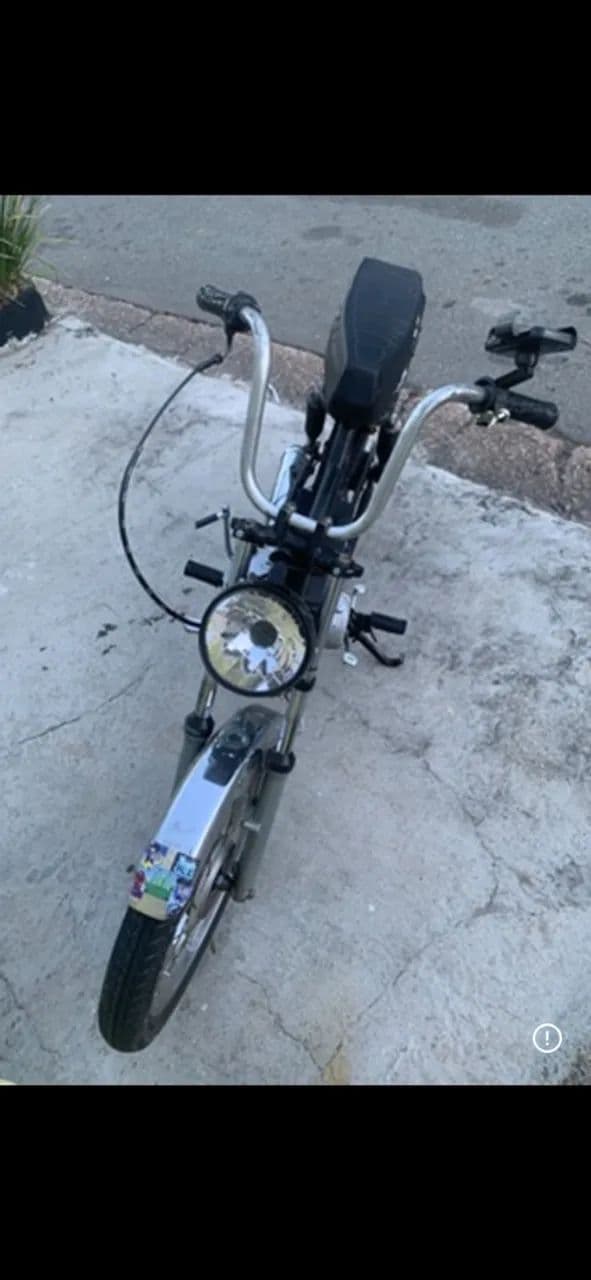 Vende-se Pantera negra, Mobilete 4 tempos