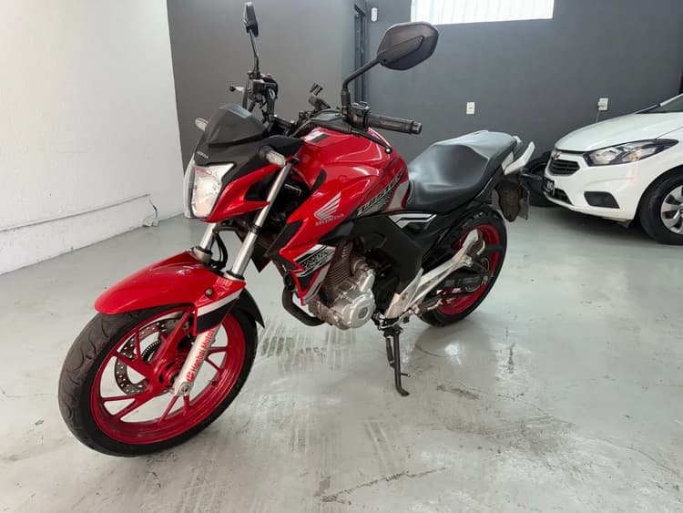 TWISTER 250 