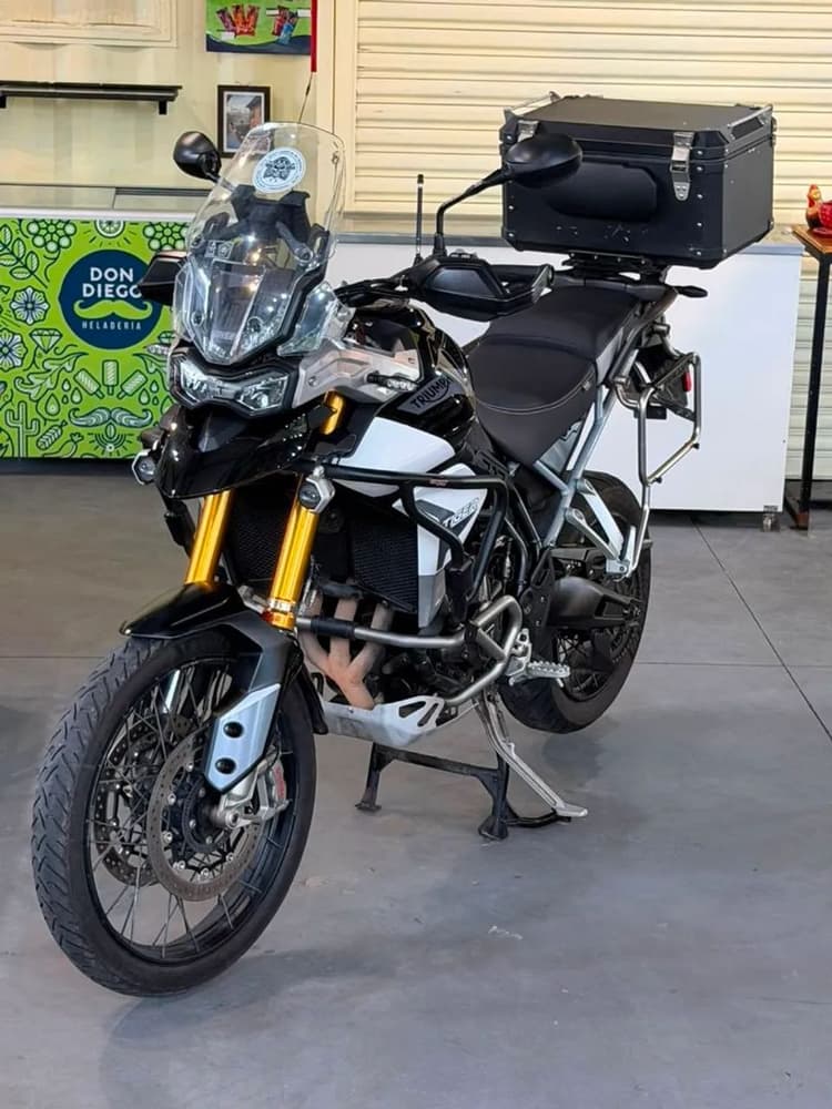 Triumph Tiger 900 revisada 