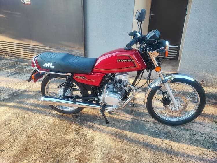 ML 125 84 restaurada impecável