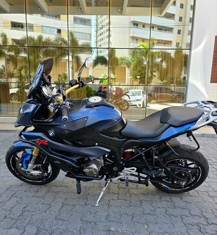 S1000XR