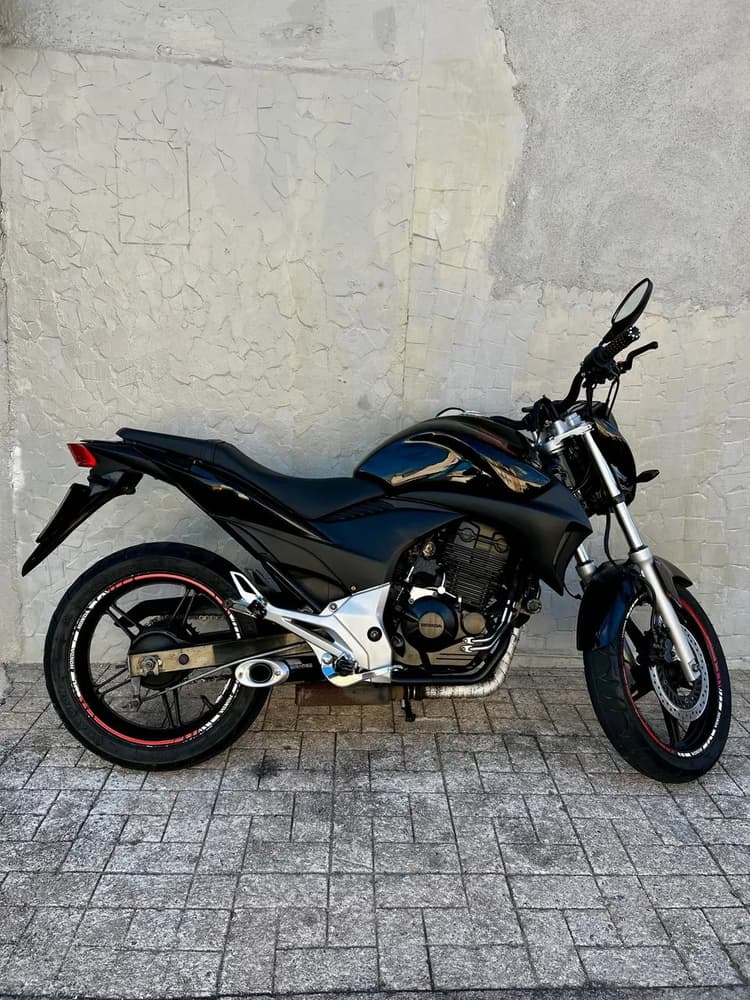 Honda CB 300R 2010
