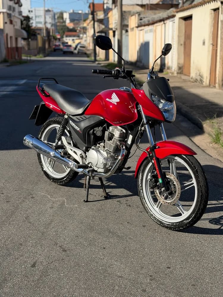 Titan 150 completa 