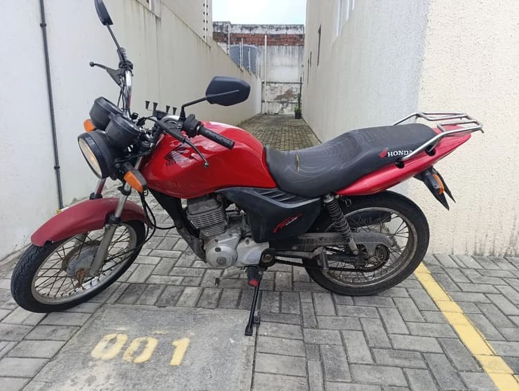 Vende-se moto 