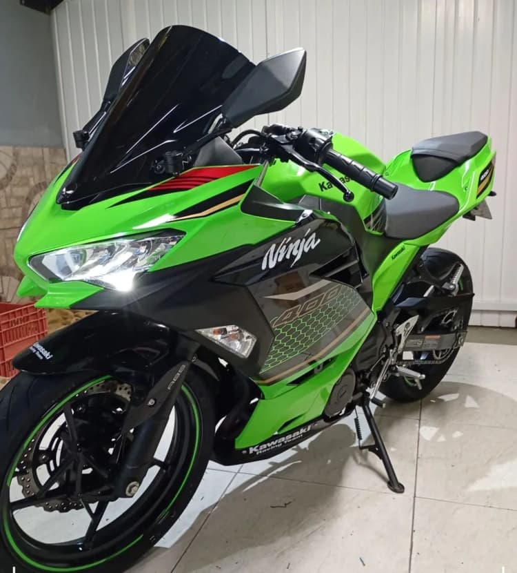 Kawasaki ninja 400cc 