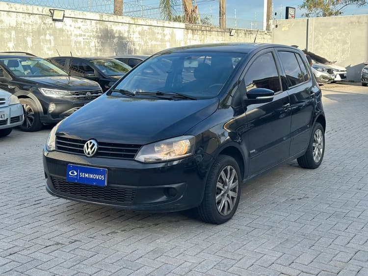 Volkswagen Fox 1.0 MI Total Flex 8V 5P 2011
