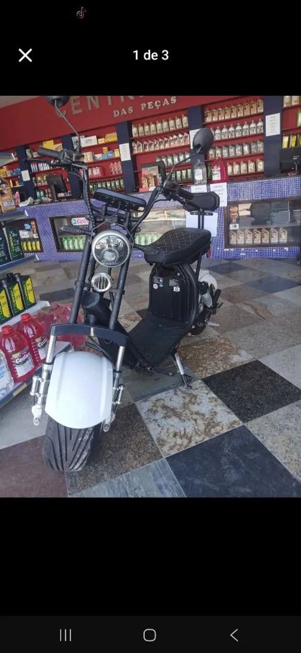 Scooter elétrica 