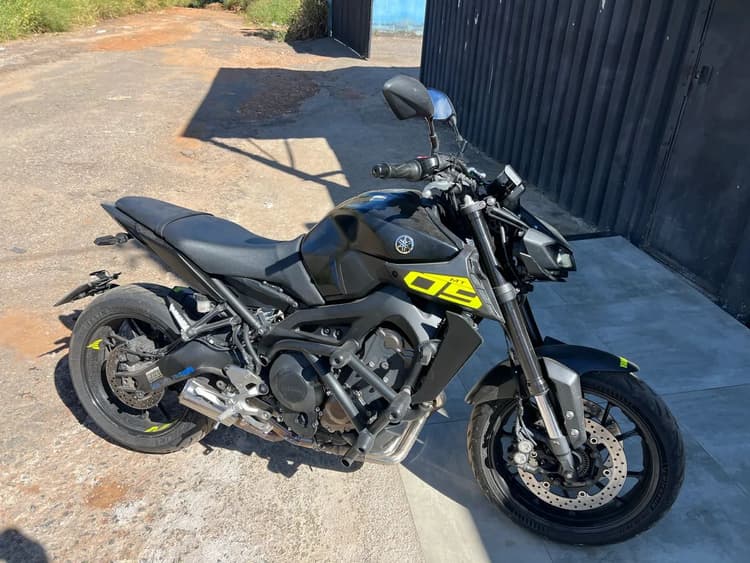 Mt09 