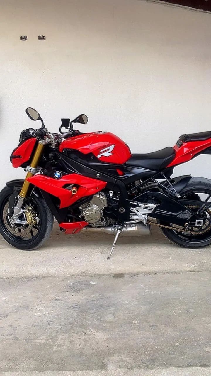 BMW S100R 