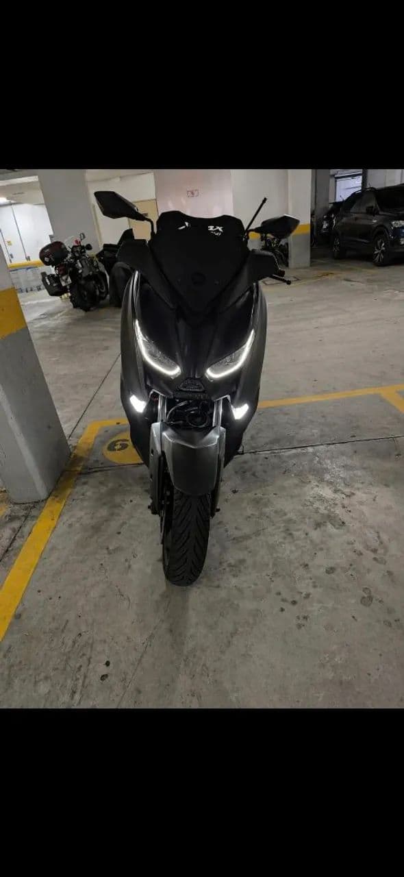 Xmax 2022 Impecável 