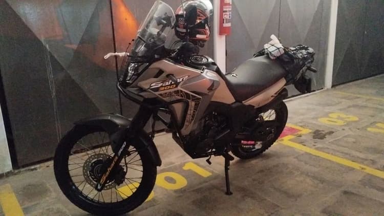 Vendo SAHARA 300cc Bege