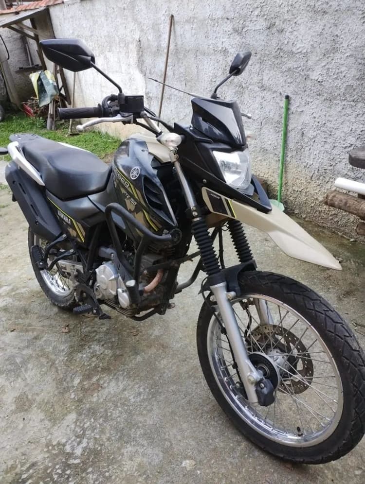 Crosser 2022